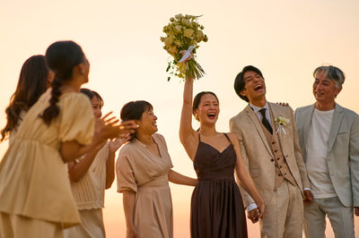 『家族DEラク旅婚。』 チャペル＆ビーチ フォトプラン ｜会食付き｜ 〔古宇利島 空と海の教会〕  沖縄本島 フォトウェディング
